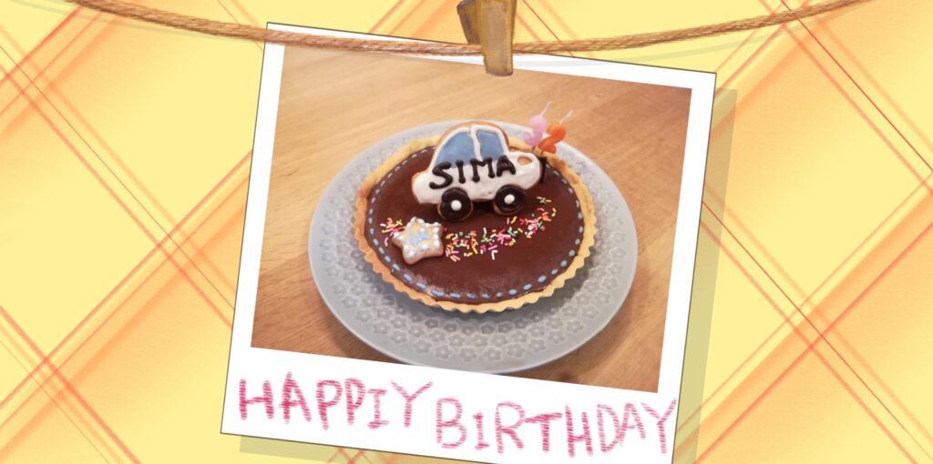 旦那の手作り誕生日ケーキの写真